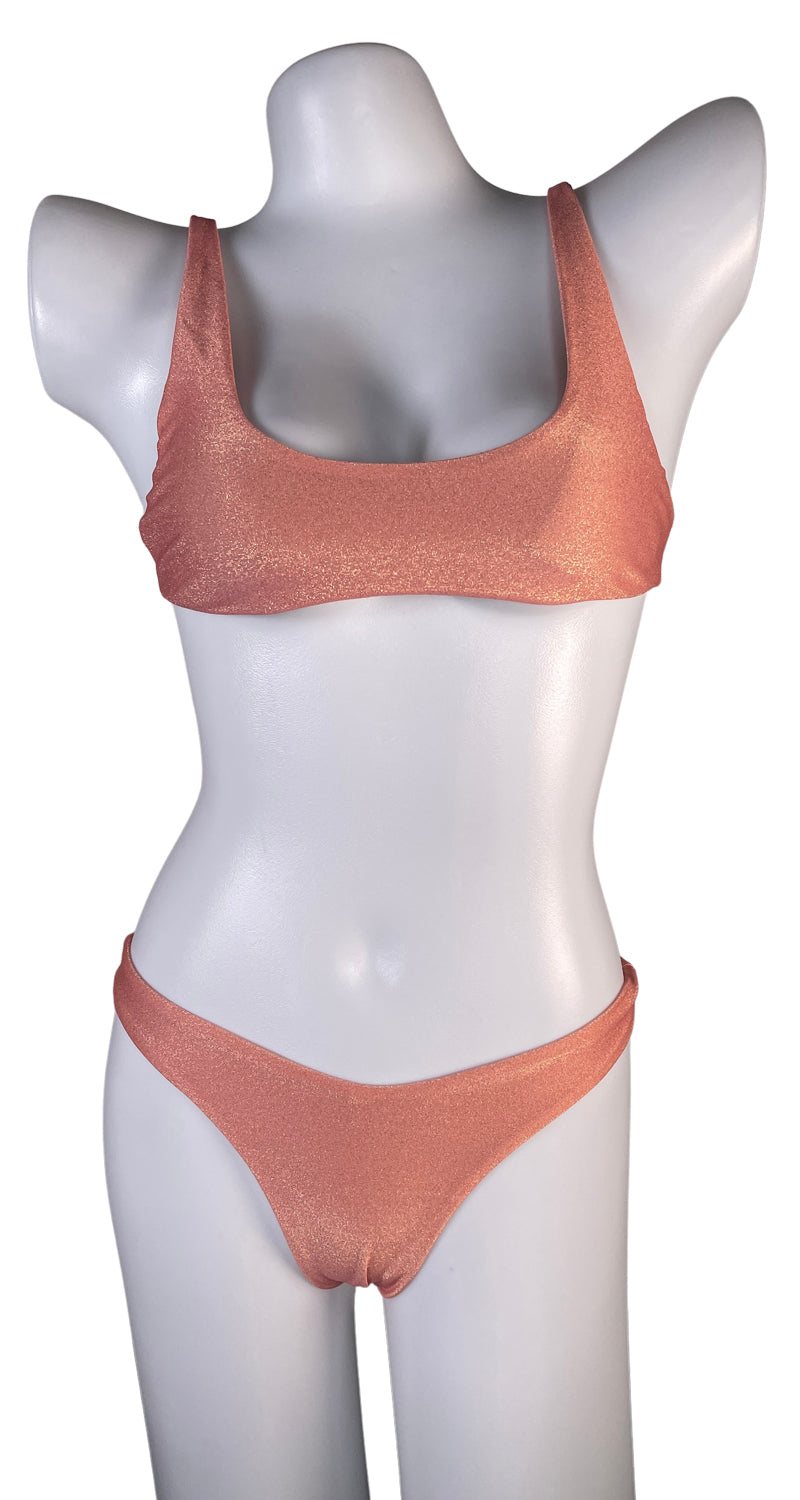 Scoop Crop Laguna Top / Midhigh Bottom Laguna