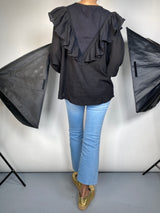 Blusa con vuelos
