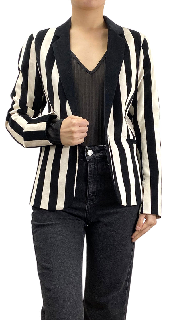 Blazer Blanco y Negro