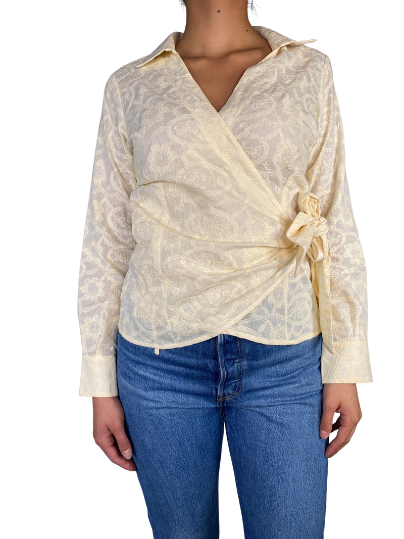 Blusa Bordada Cruzada