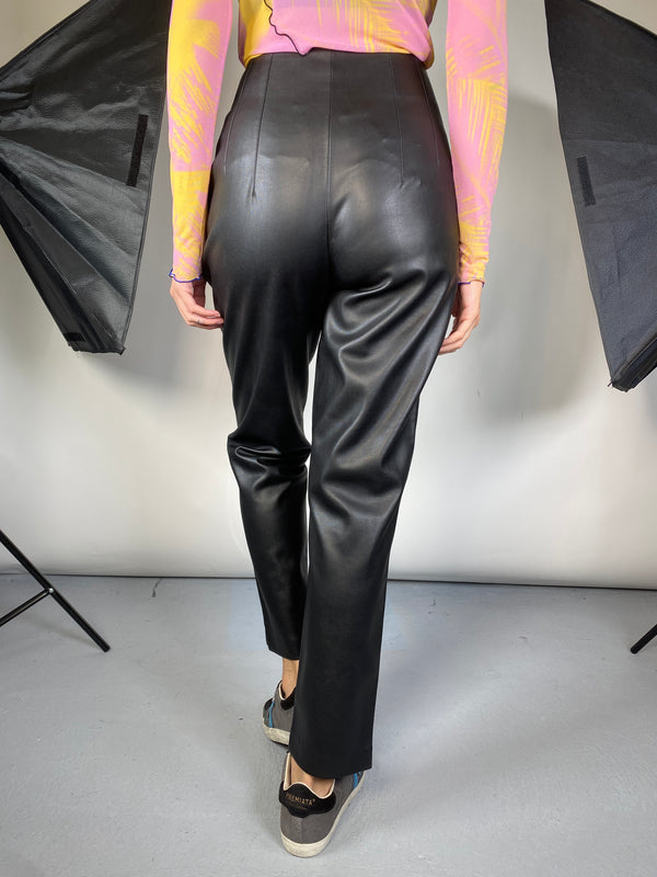 Pantalón De Cuero Vegano