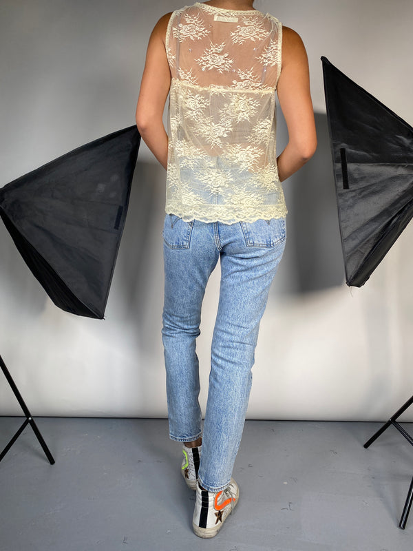 Blusa Traslucida Beige Encaje