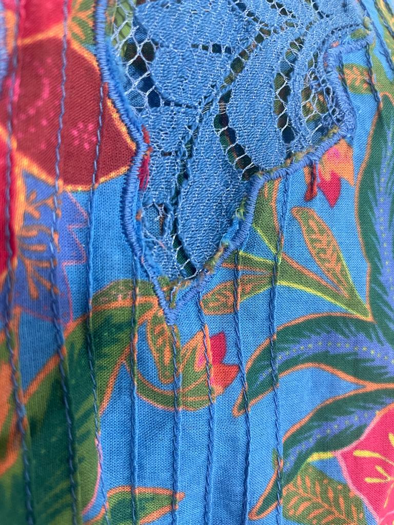 Blusa Blue Tropical Tapestry