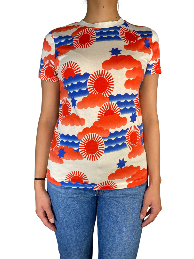 Polera Estampado Nubes