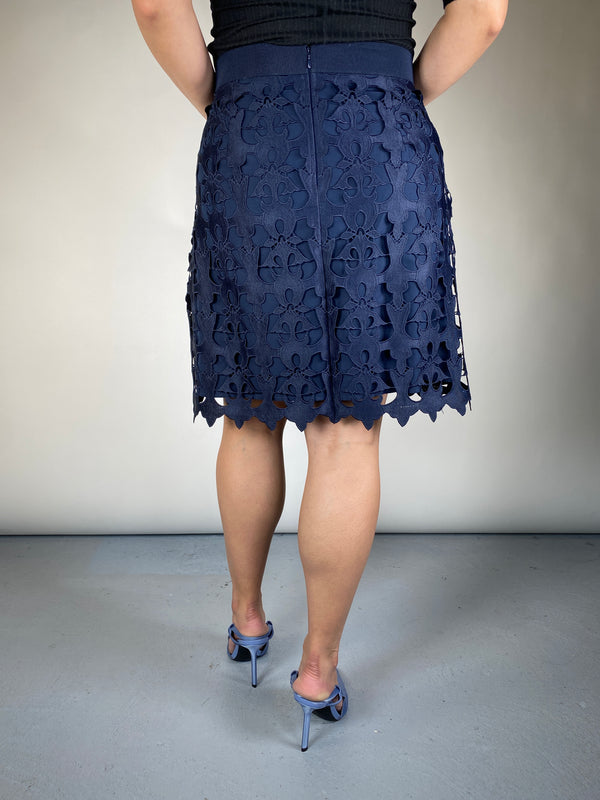Falda Broderie