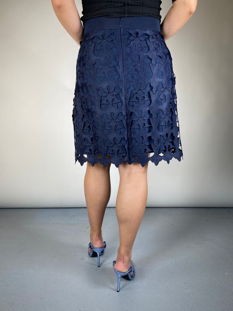 Falda Broderie