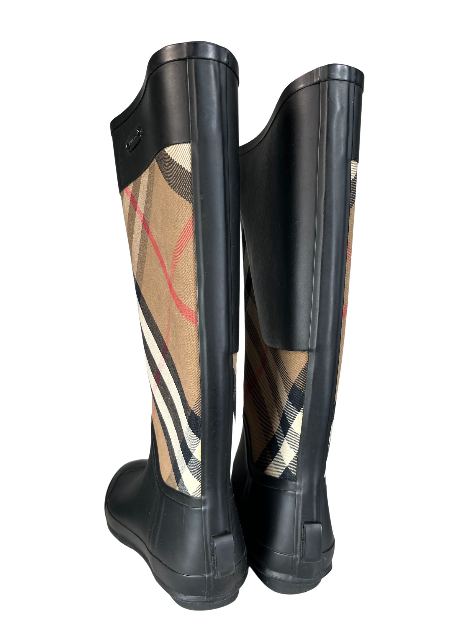 Burberry rain boots juegos deals