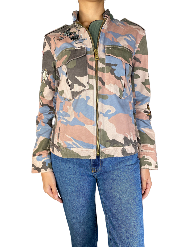 Chaqueta Camuflaje Bordada