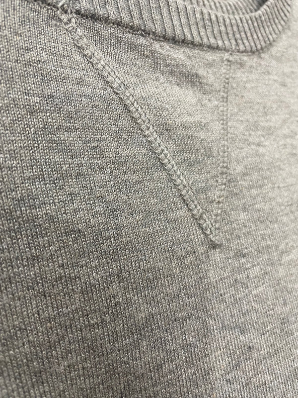 Sweater Gris