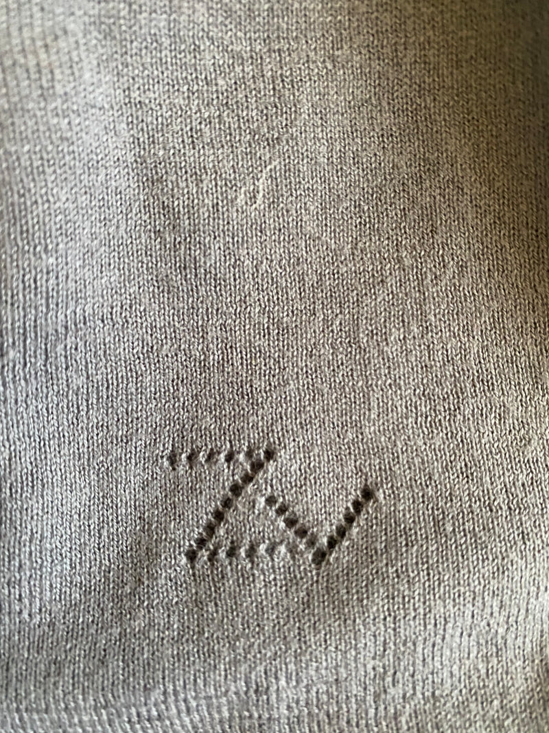 Sweater Gris