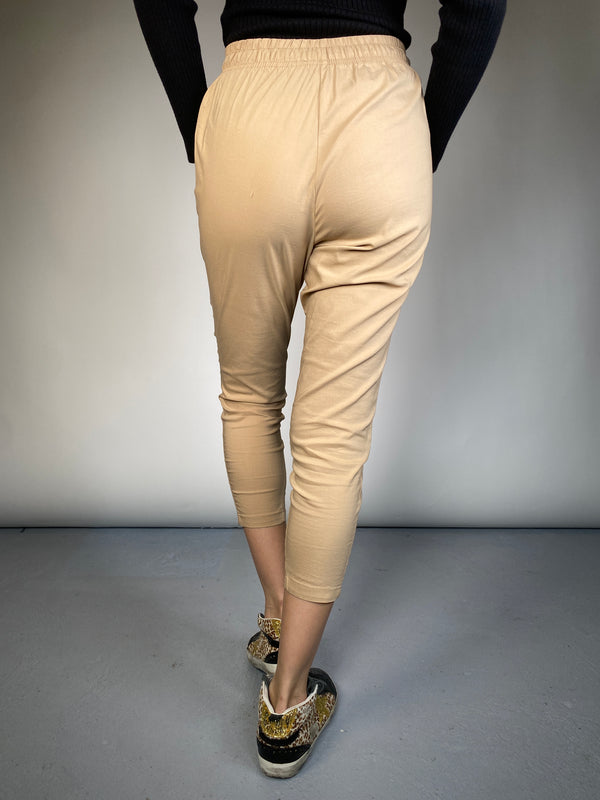 Pantalón Capri