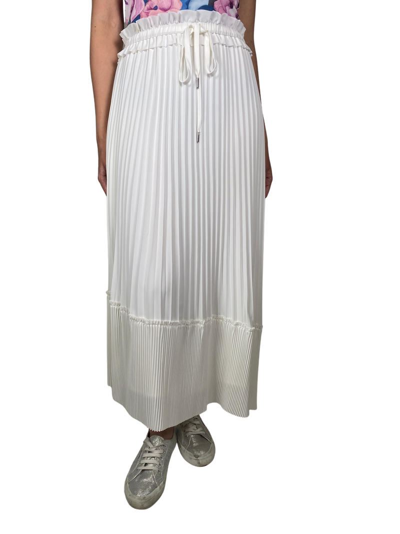 Falda Blanca Plisada