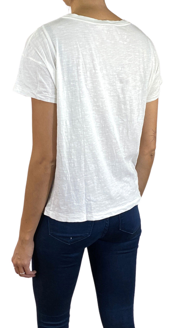 Polera Flores Bordadas