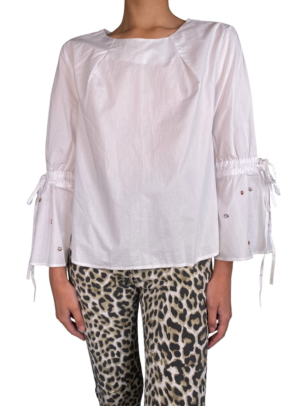 Blusa Blanca Aplicaciones