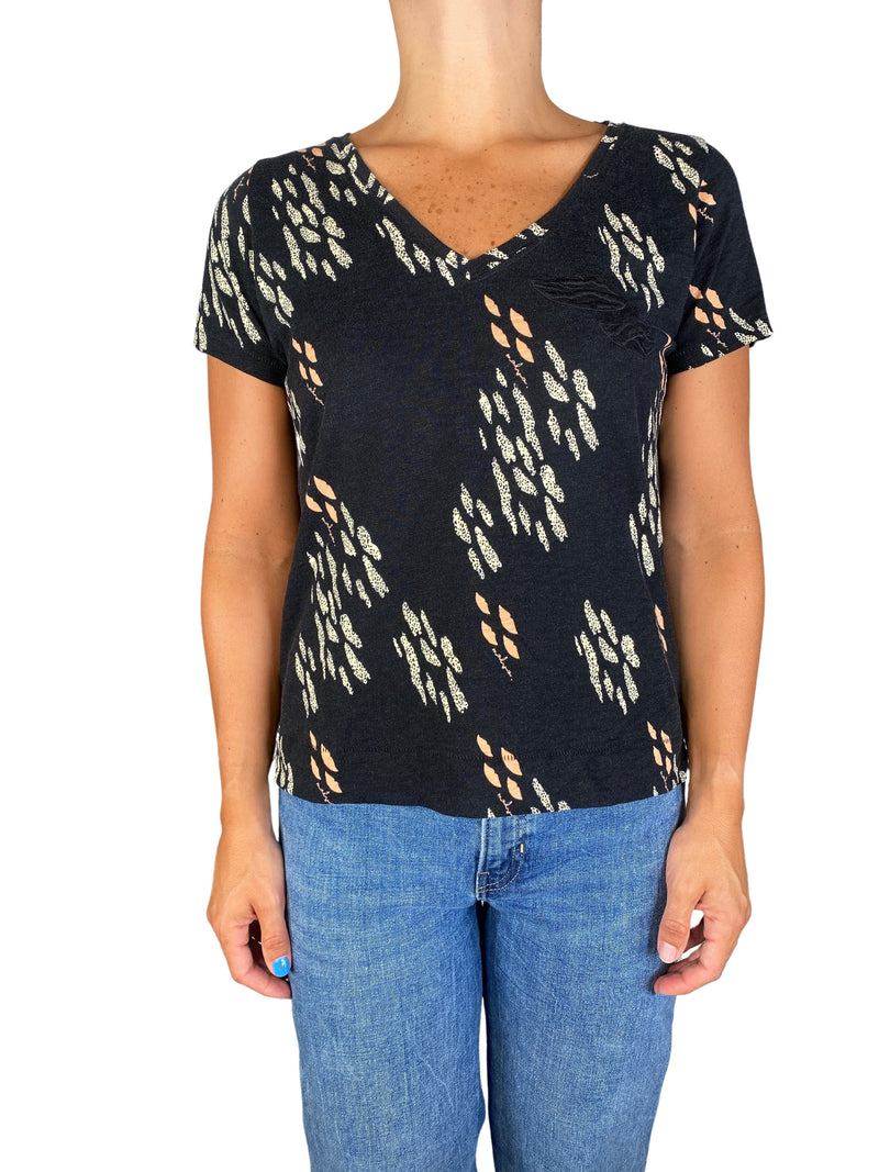 Polera Negra Estampada