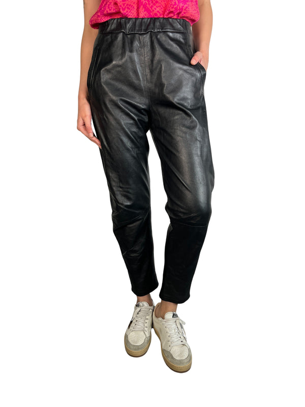 Pantalón Cuero