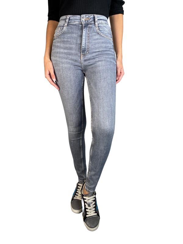 Jeans Gris Deslavado