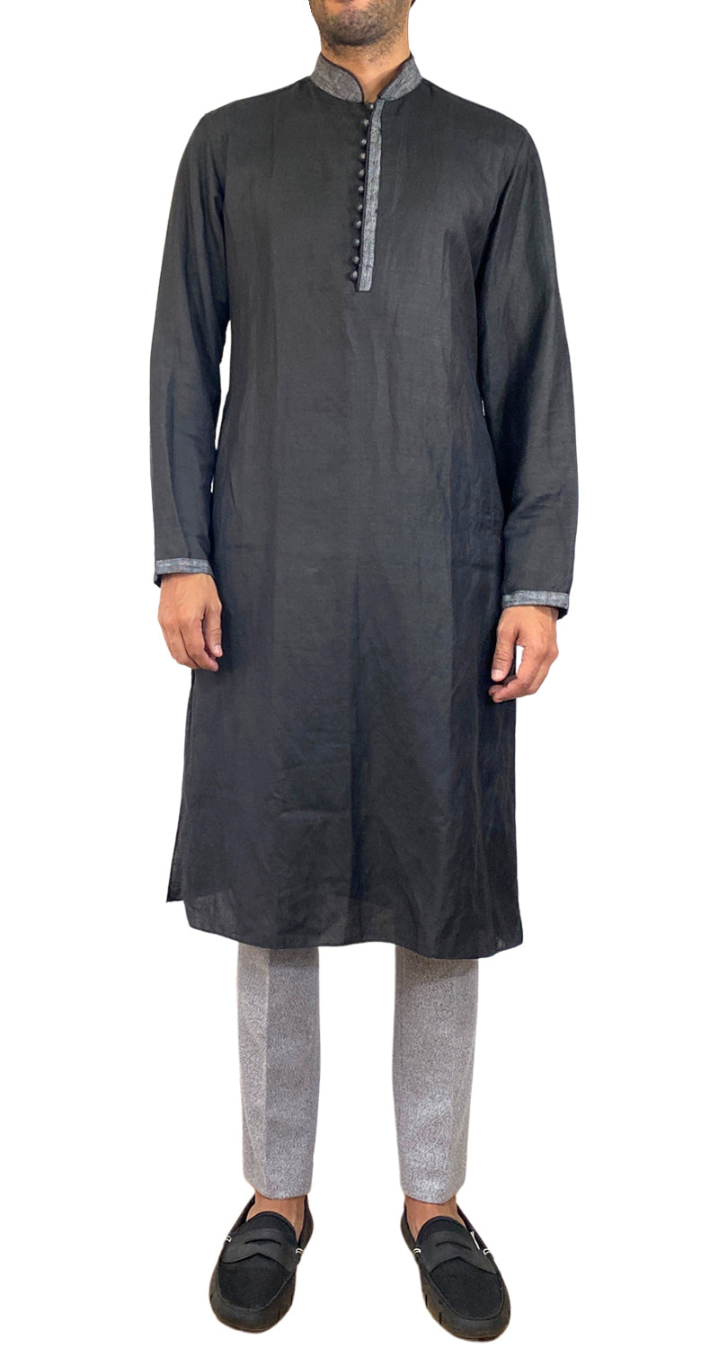 Kurta Negra