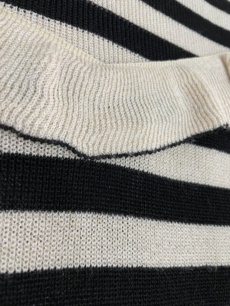 Sweater Cerrado Rayas