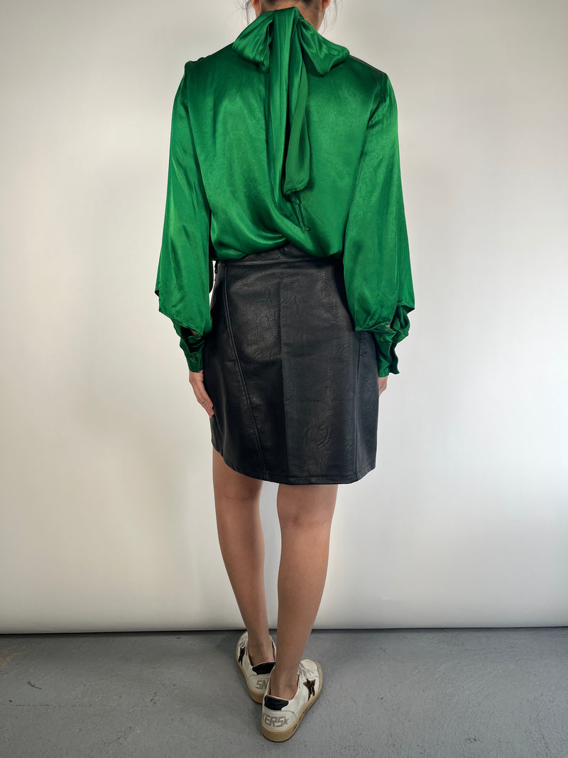 Blusa Verde Satinada