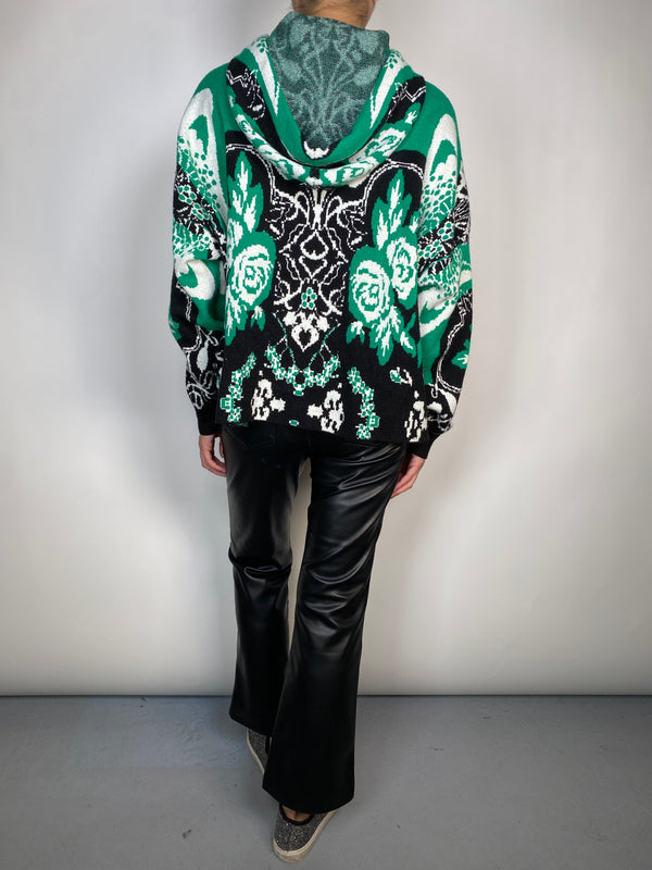 Sweater Con Capucha