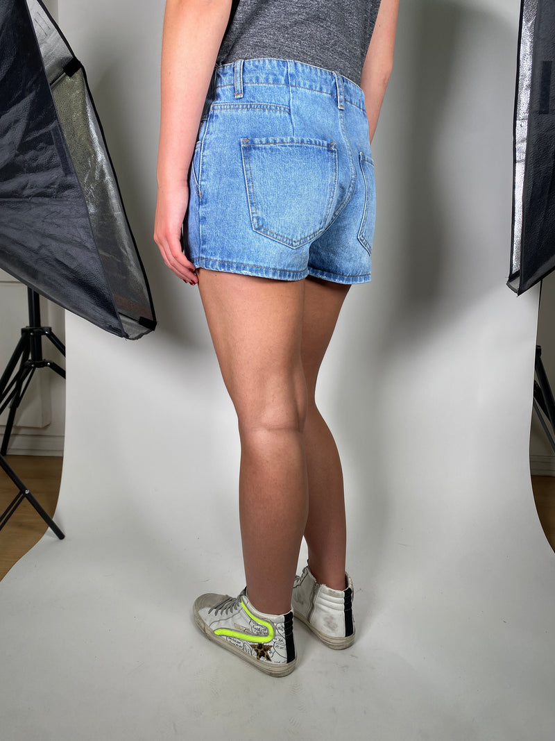 Short Denim