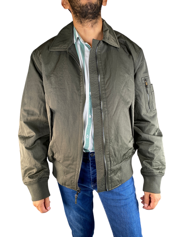 Chaqueta Impermeable Verde Militar