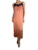 Vestido Lencero Tajos