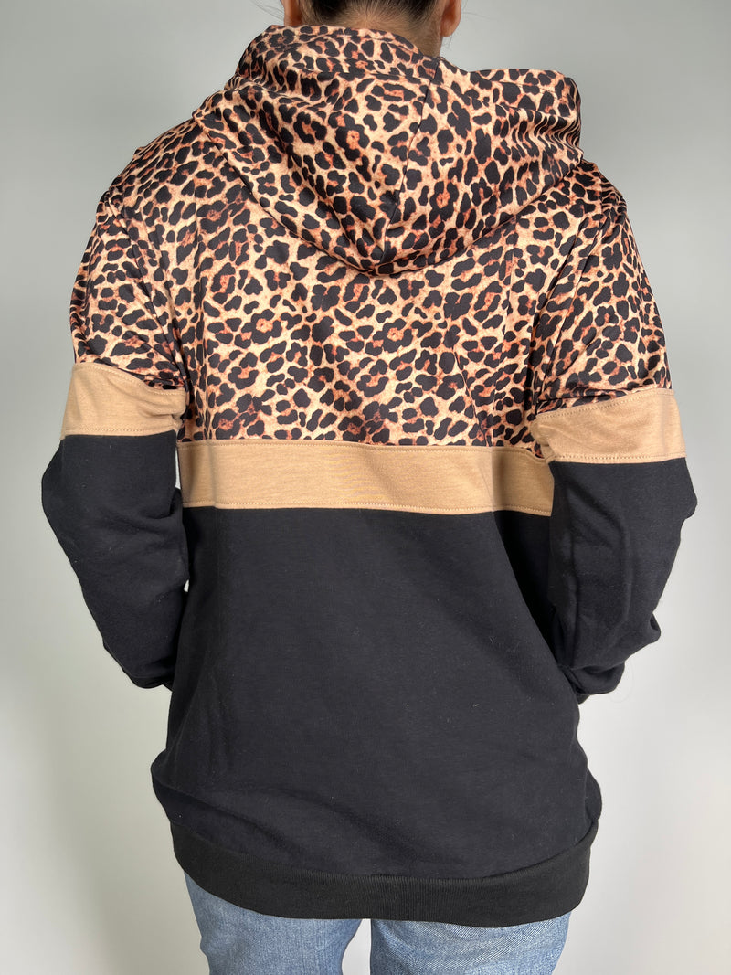 Poleron Animal Print Hoodie