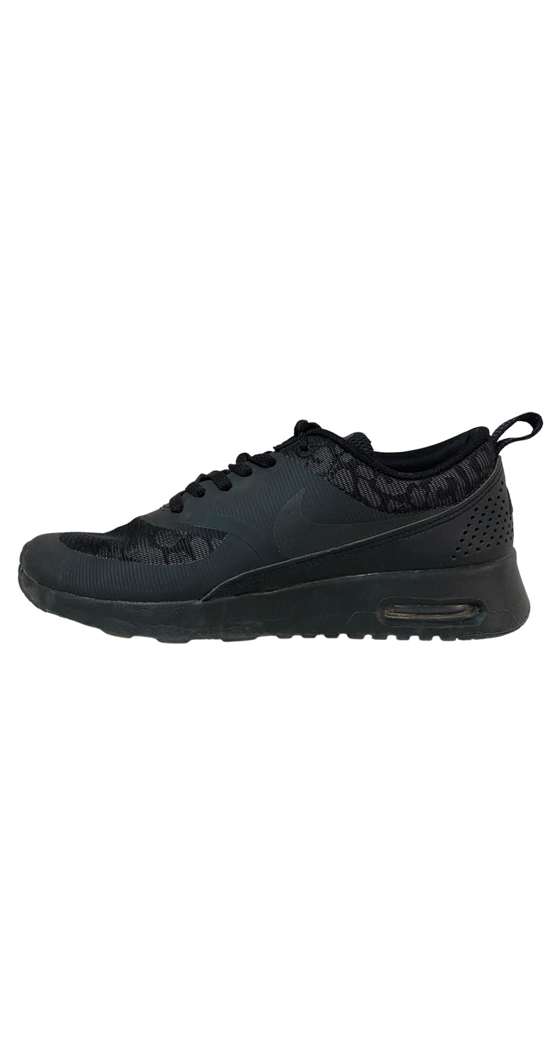 Zapatillas Negras